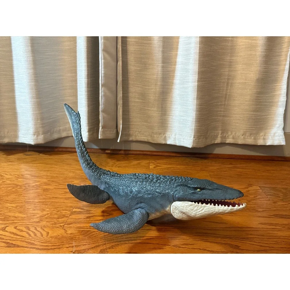 2017 Mattel Jurassic World Real Feel Mosasaurus - HUGE 28
